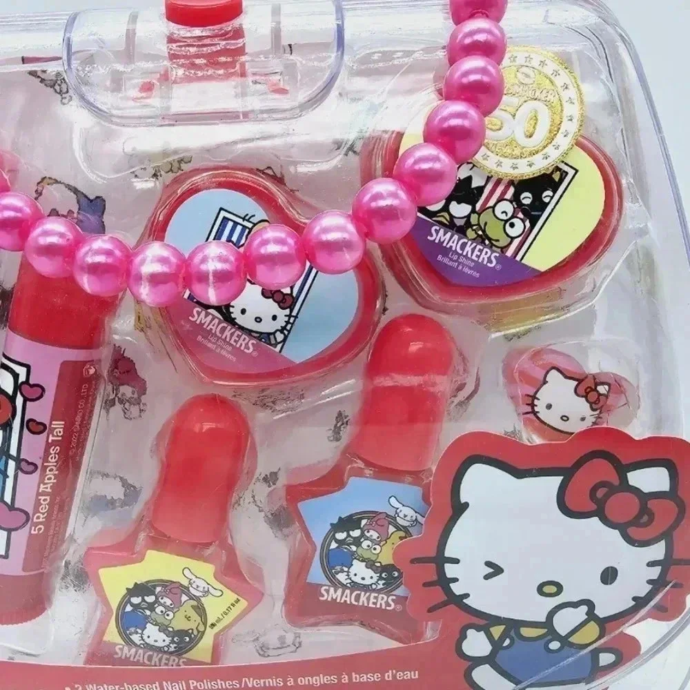Hello Kitty hello kitty